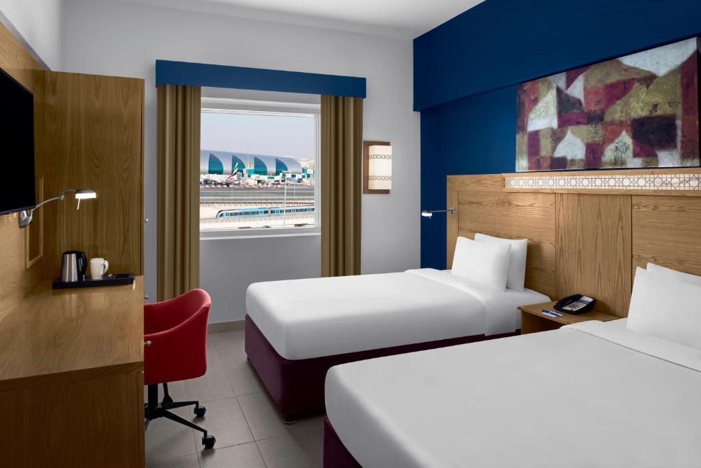Express Airport By Ihg Hotel Dubai
